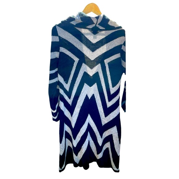 Chicos size Large ( 3) women’s cardigan sweater/black/gray/long sweater - Picture 5 of 6